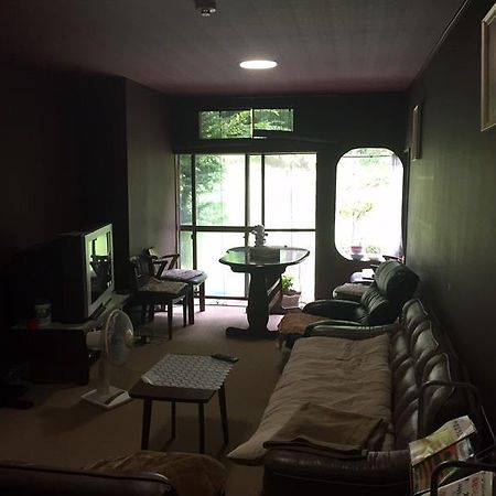 Minshuku Yuraku Hotel Aoki Eksteriør billede